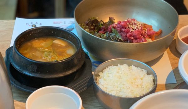 カンガンスルレ弘大店: 美味しくて上質な韓国料理に舌鼓♪