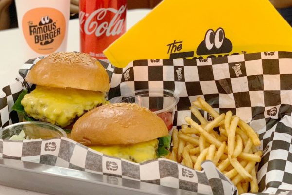 The Famous Burger ザ フェイマスバーガー:  お肉がジューシー!!ホンデの人気ハンバーガー店